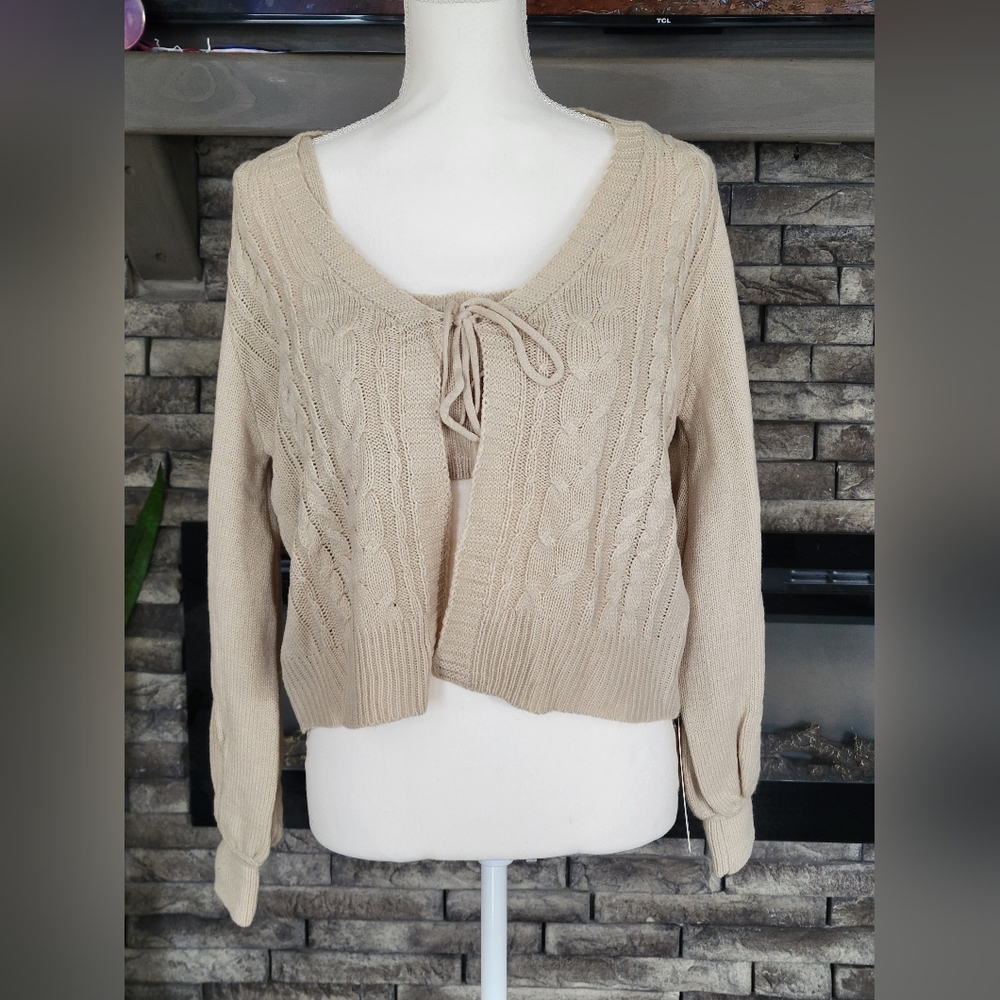 NWT Yozy 2pc Cropped Tank With Tie Front Cardigan Tan Size XL